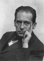 Walter Gropius, 1919